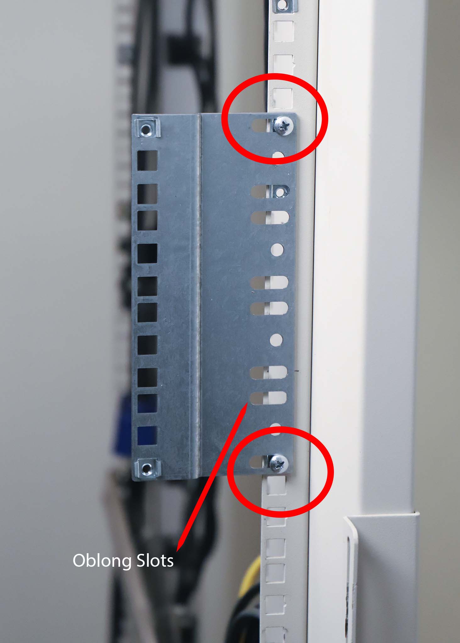 RCB1065S-3U 3U Oblong slot 